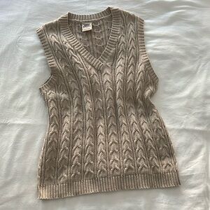 High Sierra Beige Cable Knit V-Neck Sweater Vest
